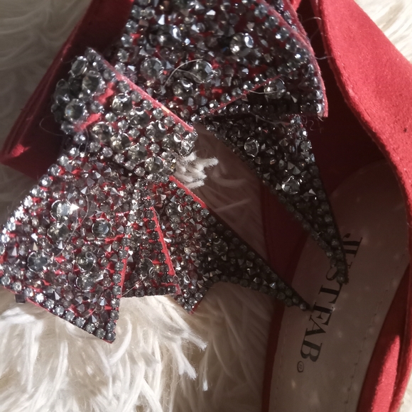 Heels - Picture 5 of 11